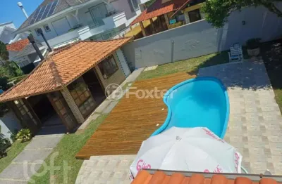 Casa com 4 quartos à venda na Rua das Piraúnas, 60, Jurerê Internacional, Florianópolis, 190 m2 por R$ 3.890.000