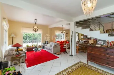 Casa com 4 quartos à venda na Estrada das Furnas, 420, Vila Nova, Porto Alegre, 329 m2 por R$ 1.116.000