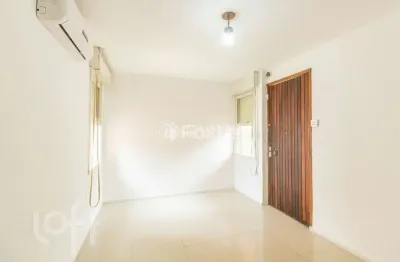 Casa com 3 quartos à venda na Rua Professor Abílio Azambuja, 105, Jardim do Salso, Porto Alegre, 74 m2 por R$ 455.000