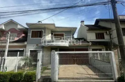 Casa com 3 quartos à venda na Rua Norbeto Gomes da Silva, 30, Parque da Matriz, Cachoeirinha, 180 m2 por R$ 960.000