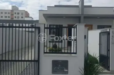 Casa com 3 quartos à venda na Rua Patrício Antônio Teixeira, 139, Rio Caveiras, Biguaçu, 74 m2 por R$ 546.000