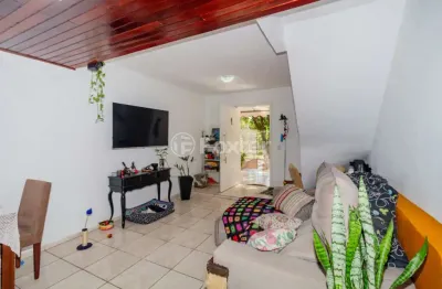 Casa em condomínio fechado com 2 quartos à venda na Avenida Mãe Apolinária Matias Batista, 440, Morro Santana, Porto Alegre, 79 m2 por R$ 294.000