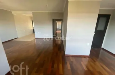 Casa com 3 quartos à venda na Rua Emília Gaúna Bochehin, 282, Parque da Matriz, Cachoeirinha, 333 m2 por R$ 990.000