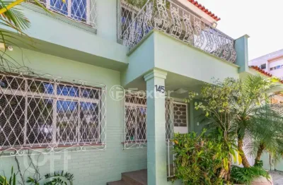 Casa com 3 quartos à venda na Rua Doutor Rodrigues Alves, 145, Chácara das Pedras, Porto Alegre, 213 m2 por R$ 1.299.000
