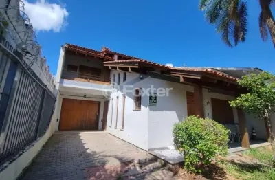 Casa com 4 quartos à venda na Rua Camaquã, 228, Camaquã, Porto Alegre, 333 m2 por R$ 1.100.000
