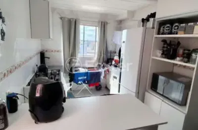 Apartamento com 2 quartos à venda na Rua Júlio Pereira de Souza, 1525, Estância Velha, Canoas, 39 m2 por R$ 145.000