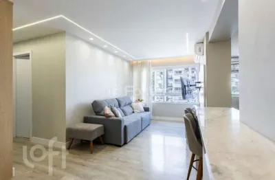 Apartamento com 3 quartos à venda na Rua Jerônymo Zelmanovitz, 100, São Sebastião, Porto Alegre, 81 m2 por R$ 850.000