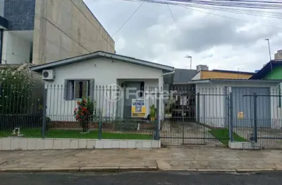 Terreno à venda na Rua Doutor Artur Bernardes, 156, Vila Veranópolis, Cachoeirinha, 450 m2 por R$ 670.000