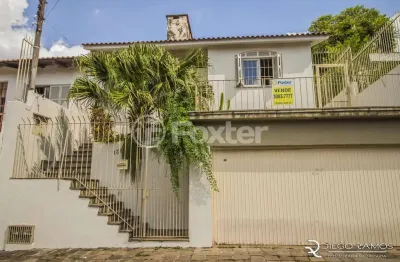 Casa comercial com 2 salas à venda na travessa miguel pereira, 131, medianeira, porto alegre, 224 m2 por r$ 660.000