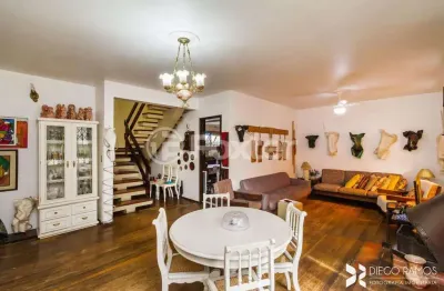 Casa com 4 quartos à venda na avenida otto niemeyer, 3458, cavalhada, porto alegre, 328 m2 por r$ 836.000
