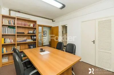 Sala comercial com 3 salas à venda na rua dos andradas, 1261, centro histórico, porto alegre, 303 m2 por r$ 974.700