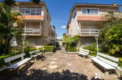 Casa em condomínio fechado com 4 quartos à venda na rua upamaroti, 640, cristal, porto alegre, 170 m2 por r$ 500.000