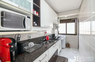 Apartamento com 3 quartos à venda na rua roque calage, 400, passo da areia, porto alegre, 81 m2 por r$ 580.000