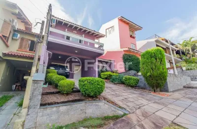 Casa em condomínio fechado com 3 quartos à venda na rua erechim, 100, nonoai, porto alegre, 190 m2 por r$ 730.000