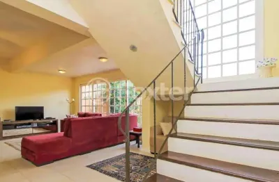 Casa com 3 quartos à venda na rua engenheiro jorge porto, 263, ipanema, porto alegre, 312 m2 por r$ 765.000