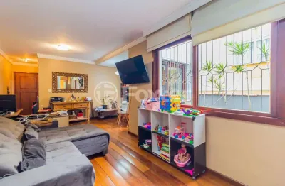 Apartamento com 3 quartos à venda na rua amélia teles, 89, petrópolis, porto alegre, 110 m2 por r$ 730.000