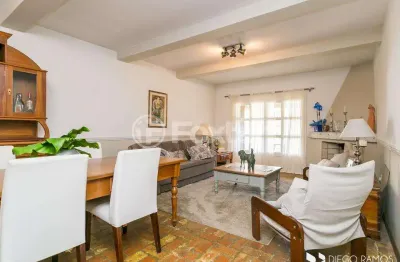 Casa com 4 quartos à venda na rua fernando cunha, 20, ipanema, porto alegre, 239 m2 por r$ 850.000