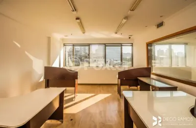 Sala comercial com 1 sala à venda na avenida loureiro da silva, 2001, cidade baixa, porto alegre, 46 m2 por r$ 242.000