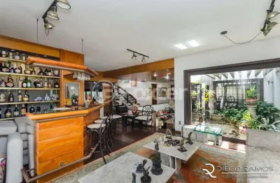 Casa com 5 quartos à venda na travessa guianas, 60, jardim lindóia, porto alegre, 530 m2 por r$ 1.400.000