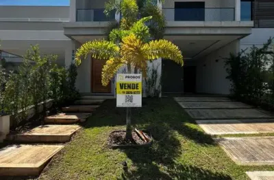 Casa em condomínio fechado com 3 quartos à venda na rua christiano seleguin, jardim mantova, indaiatuba, 194 m2 por r$ 1.550.000
