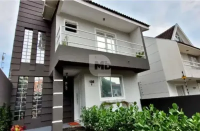 Casa com 3 quartos à venda na rua fernando de noronha, 1, santa cândida, curitiba por r$ 699.000