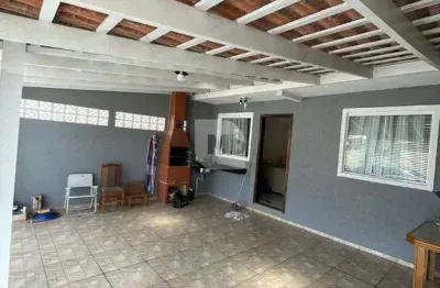 Casa com 3 quartos à venda na rua guaíra, 180, iguaçu, araucária por r$ 390.000