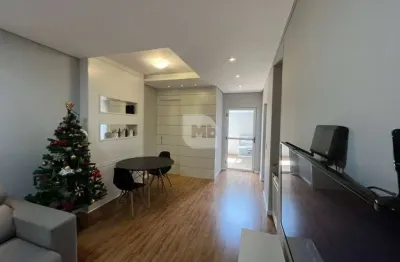Casa com 3 quartos à venda na Rua Laudelino Ferreira Lopes, 451, Novo Mundo, Curitiba por R$ 690.000