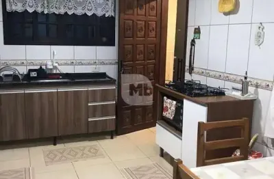 Casa com 2 quartos à venda na Rua Sebastião Bonfim Alcântara, 17, Cachoeira, Almirante Tamandaré por R$ 320.000