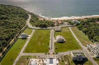 Terreno no condomínio green ocean na praia do estaleirinho em balneário camboriú, com 659m2.
