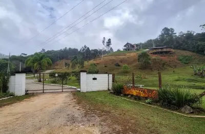 Terreno em condomínio rural com 681,70m² e vista livre em  santo amaro da imperatriz/sc
