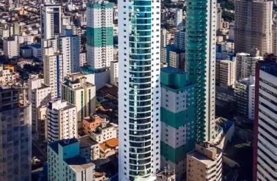 Apartamento de alto padrão com 4 quartos sendo 2 suítes e vista mar no centro, balneário camboriú/sc
