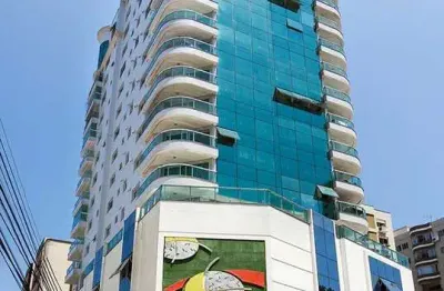 Apartamento com 3 suítes e 3 vagas a 250m do mar no centro de balneário camboriú/sc