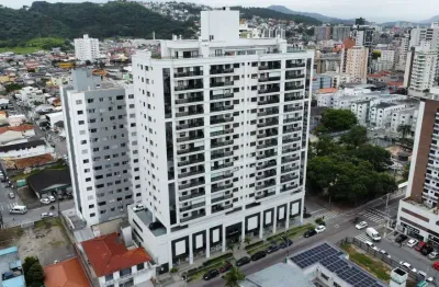 Apartamento de alto padrão de 02 dormitórios com suíte no kobrasol