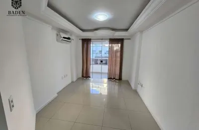Apartamento com 3 quartos à venda na Rua 1400, 135, Centro, Balneário Camboriú