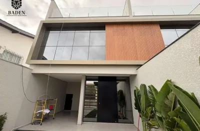 Casa com 3 quartos à venda na Rua 2070, 811, Centro, Balneário Camboriú