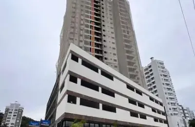 Apartamento 3 dormitórios /2 vagas de garagem / dom bosco / itajaí-sc