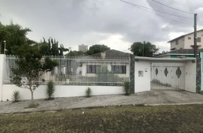 Casa residencial com 3 quartos  à venda, 161.00 m2 por r$950000.00  - jardim carvalho - ponta grossa/pr