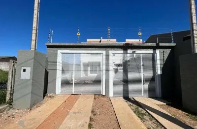Sobrado com 3 quartos  à venda, 110.00 m2 por R$550000.00  - Uvaranas - Ponta Grossa/PR