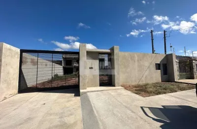Casa residencial com 3 quartos  à venda, 260.00 m2 por r$990000.00  - uvaranas - ponta grossa/pr