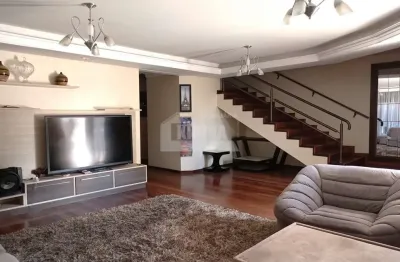Casa residencial com 6 quartos  à venda, 550.00 m2 por r$1500000.00  - chapada - ponta grossa/pr