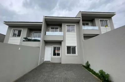 Sobrado com 3 quartos  para alugar, 95.00 m2 por R$2750.00  - Oficinas - Ponta Grossa/PR