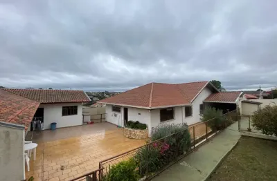 Casa residencial com 4 quartos  à venda, 260.00 m2 por r$830000.00  - oficinas - ponta grossa/pr