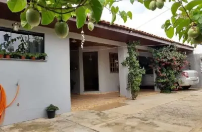 Casa residencial com 2 quartos  à venda, 124.00 m2 por r$360000.00  - uvaranas - ponta grossa/pr