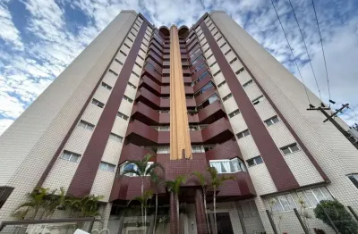 Apartamento com 2 quartos  para alugar, 121.00 m2 por r$2300.00  - centro - ponta grossa/pr