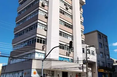 Clínica médica com 3 salas mobiliadas para locação no centro