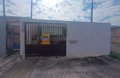 Casa com 2 quartos à venda na Rua Alfredo Henneberg, 510, Contorno, Ponta Grossa