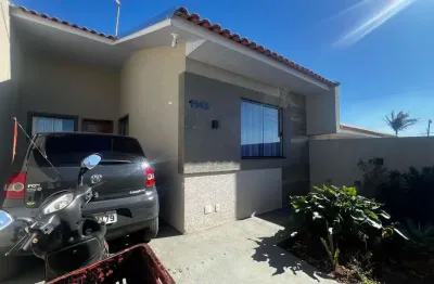 Casa com 2 quartos à venda na Rua Luiz Humberto Gobbo, 1145, Piriquitos, Ponta Grossa