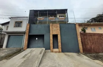 Casa com 3 quartos à venda na Rua Abílio de Barros, 57, Centro, Ponta Grossa