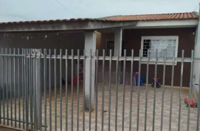 Casa com 2 quartos à venda na Rua Clycema Kozzatz Carvalho, 33, Neves, Ponta Grossa