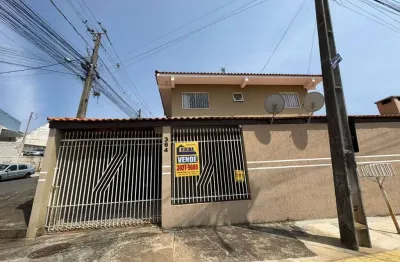 Casa com 3 quartos à venda na Rua Professor Coelho e Souza, 364, Contorno, Ponta Grossa